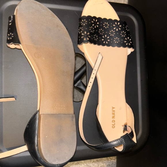 Strappy flats - Picture 3 of 5